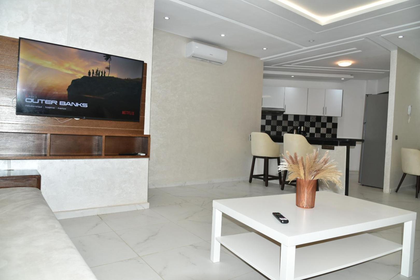 Bright 3-Br In Heart Of Kenitra-Perfect Summer Stay With Parking! Dış mekan fotoğraf